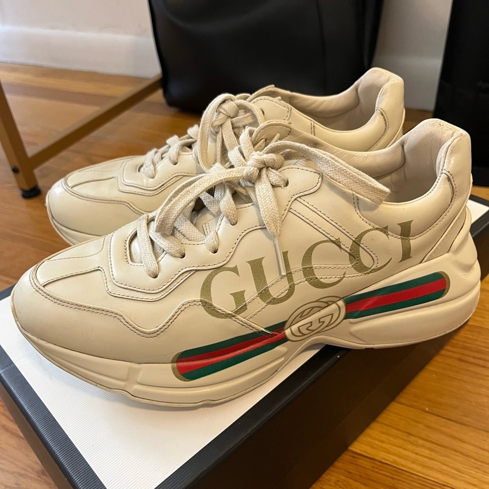 Gucci shoes